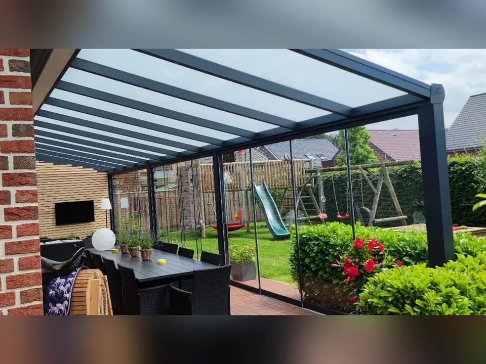 Terrassenüberdachungen: Innenansicht klassisch